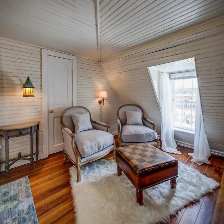 Fairytale Loft Suite 1 Bed, 1 Bath Luxury Apartment In Downtown Belmont Charlottesville Exterior photo