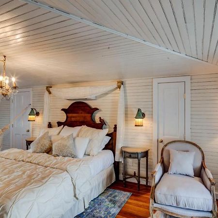 Fairytale Loft Suite 1 Bed, 1 Bath Luxury Apartment In Downtown Belmont Charlottesville Exterior photo